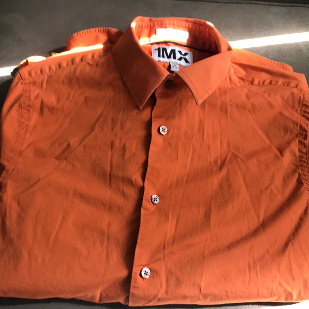 Express buttoned down with long sleeves